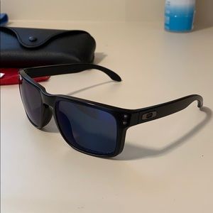 Oakley Holbrook Polarized Sunglasses (New)